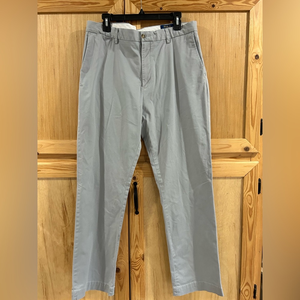 Men’s Polo by Ralph Lauren Light Gray Chinos Sz 36/32